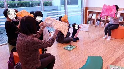 おはなし会の様子2