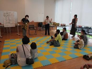 2023年7月9日（日曜日）「外国語の絵本読み聞かせ」の様子