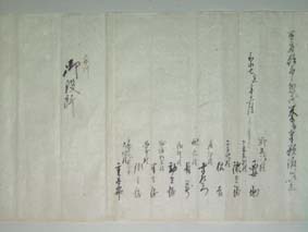 0400119665-is.jpg (18kb)